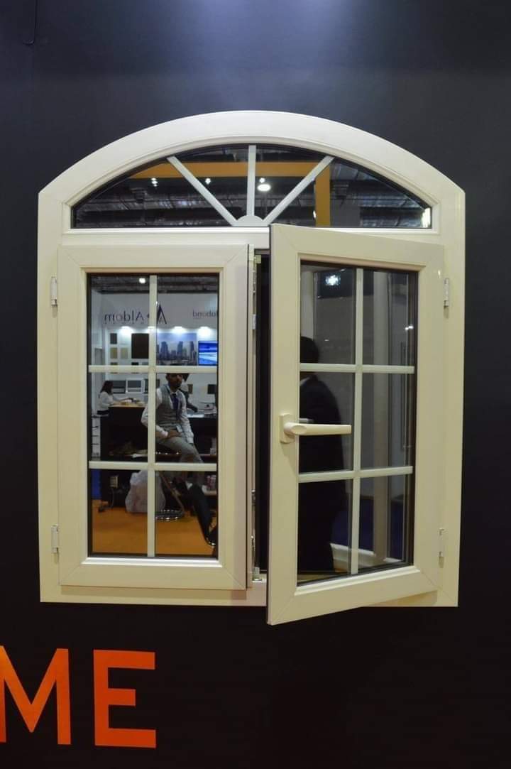 من أعمالنا في تركيب شبابيك الألمنيوم وواجهات الاستركشر - صورة 6